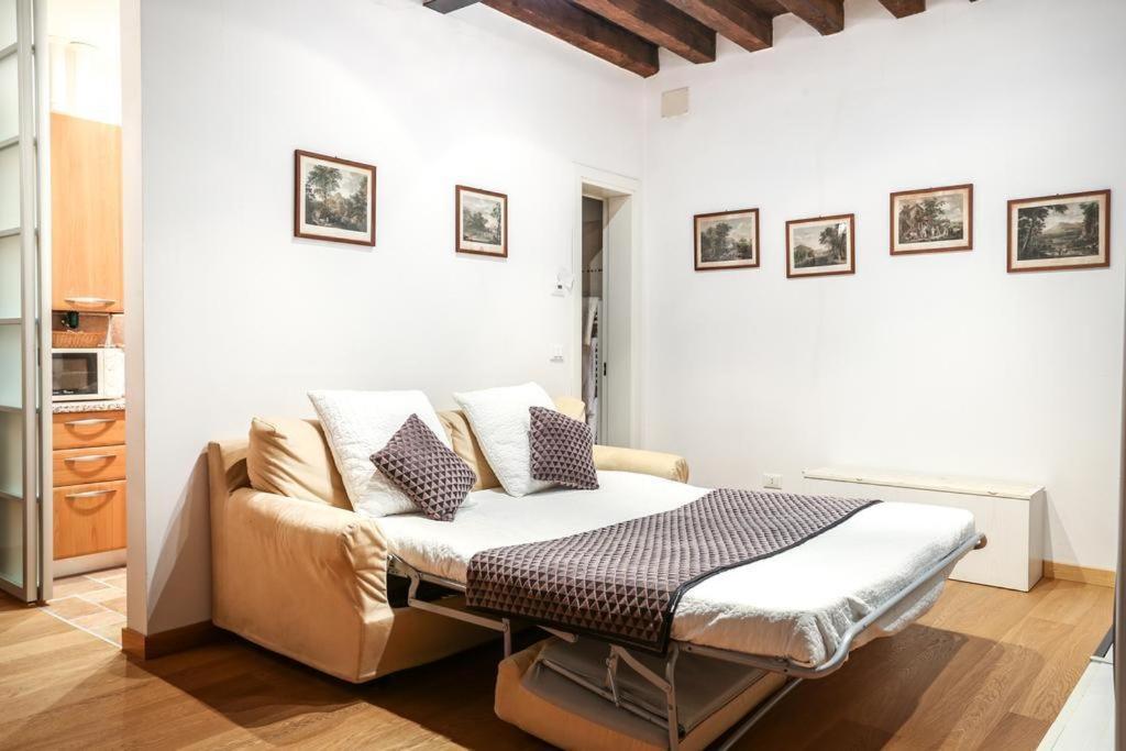 Mela Luxury Apartment